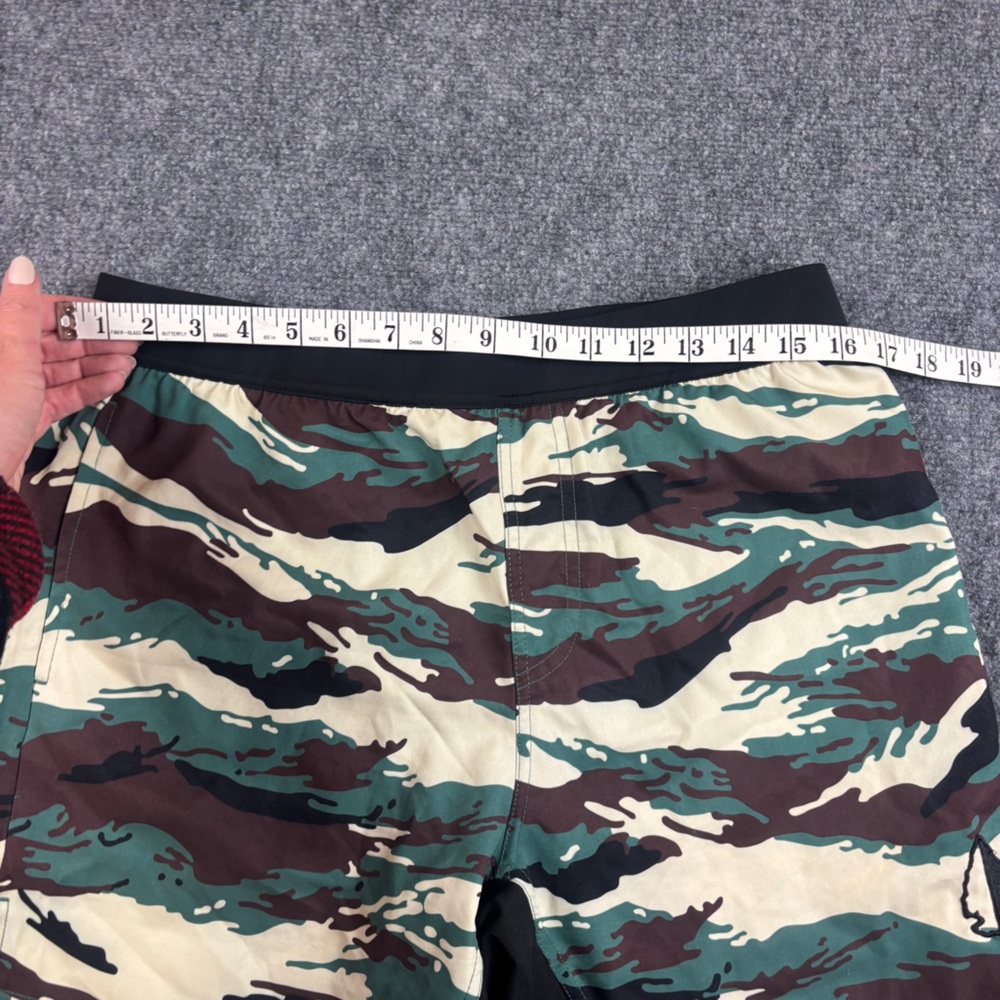 TACHUNTFISH Men’s Athletic Shorts Kamysh Green/Brown/Black Camo size: Large - Picture 7 of 7